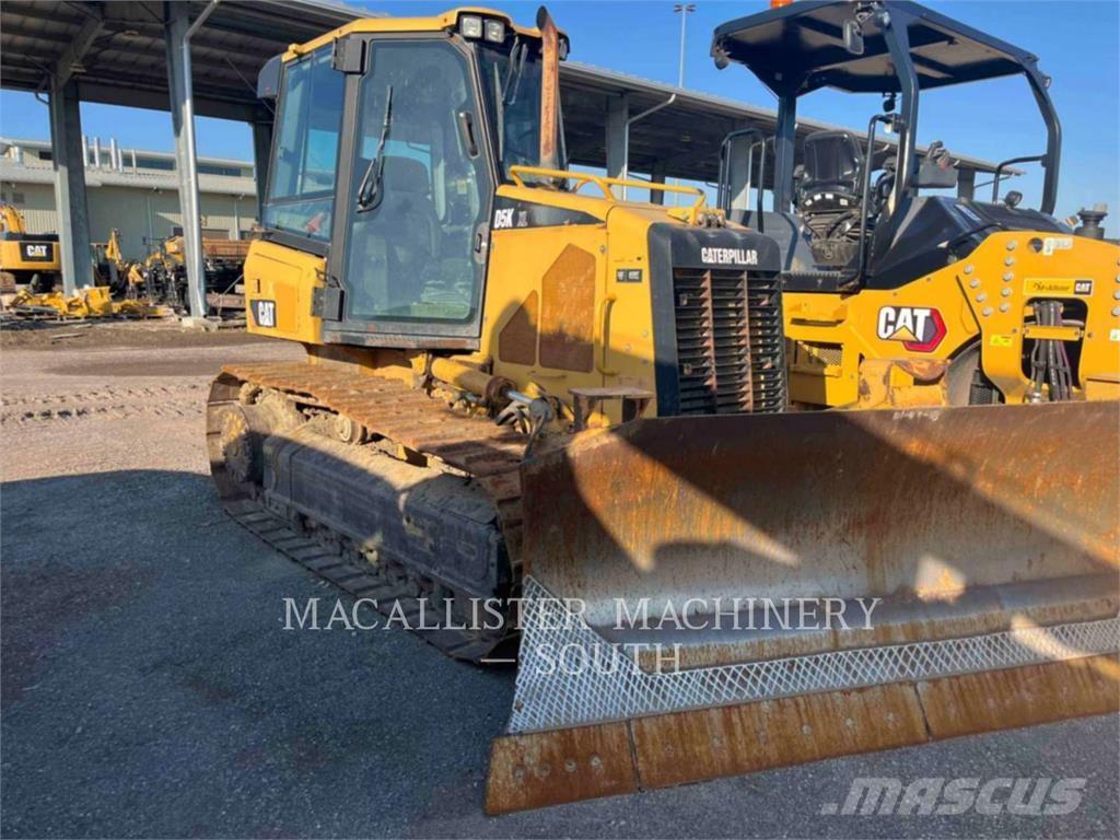 CAT D5KXL Vikšriniai buldozeriai