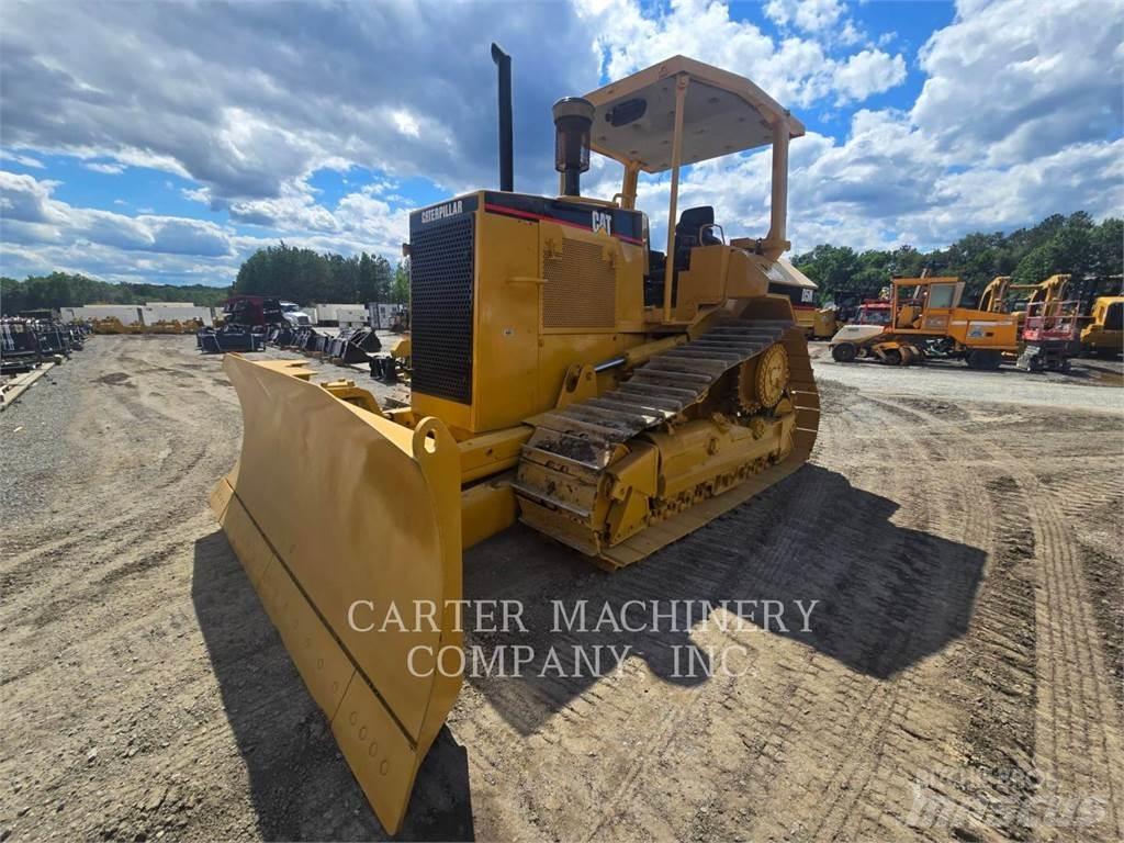 CAT D5MXL Vikšriniai buldozeriai