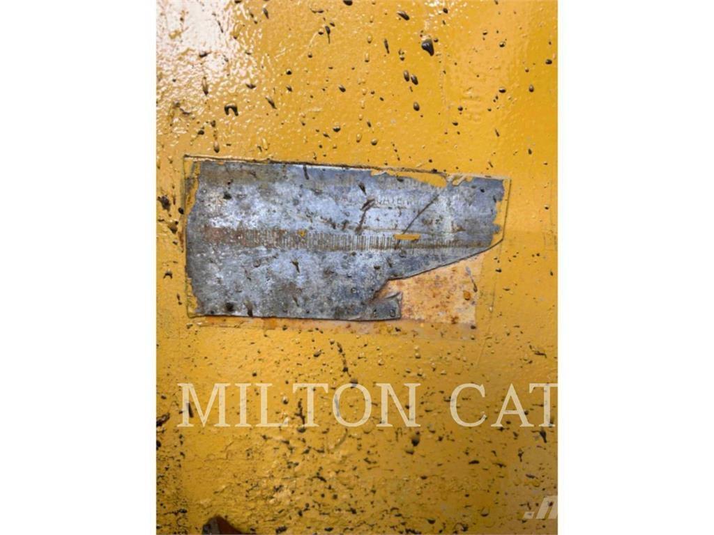 CAT D5NLGP Vikšriniai buldozeriai