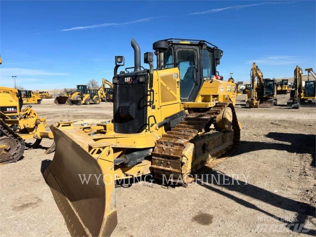 CAT D6 Vikšriniai buldozeriai