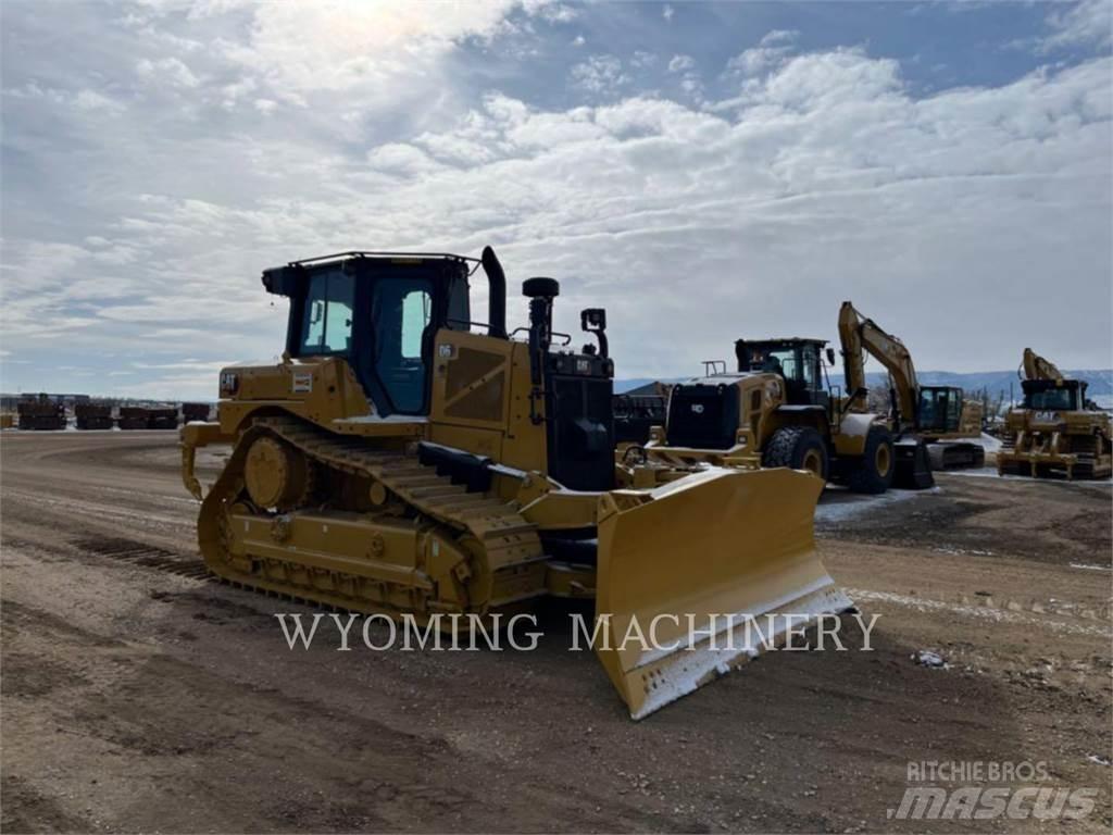 CAT D6 Vikšriniai buldozeriai