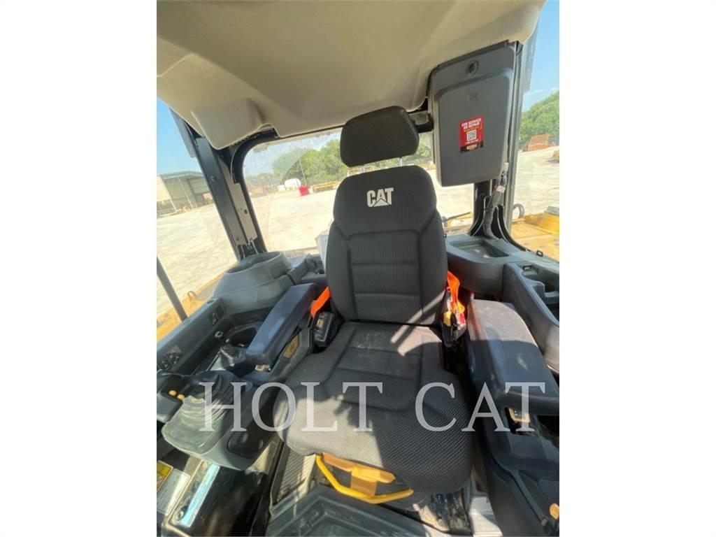 CAT D6 Vikšriniai buldozeriai