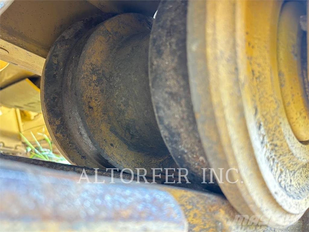 CAT D6-20XE SU Vikšriniai buldozeriai