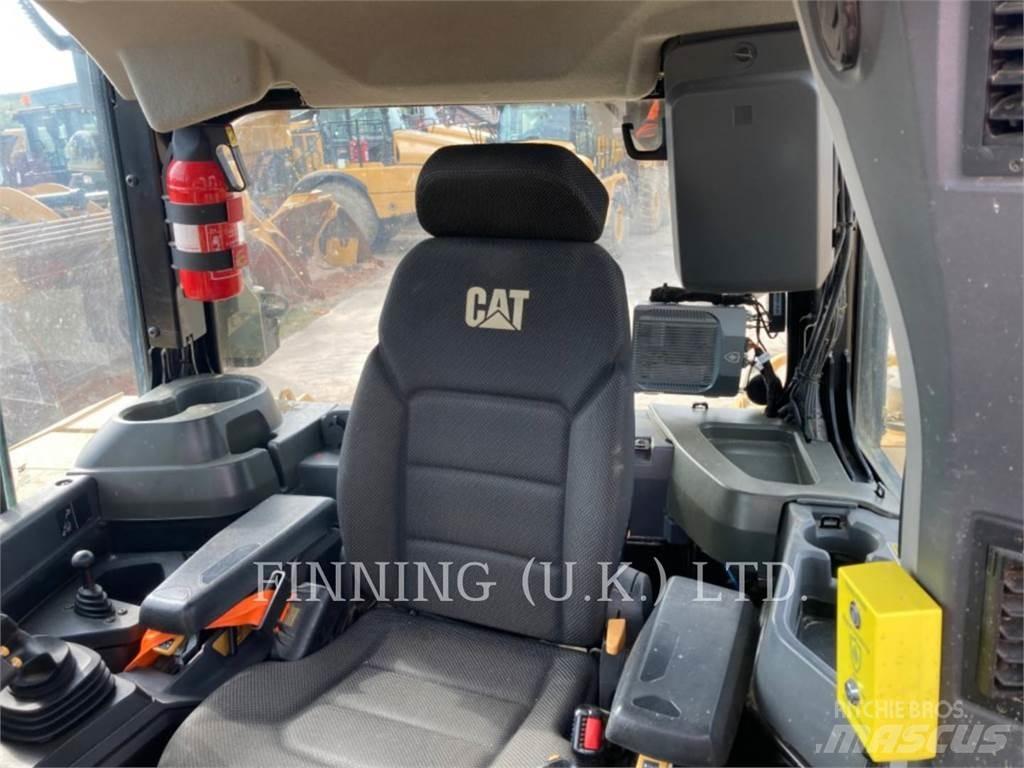 CAT D6 LGP 36 Vikšriniai buldozeriai