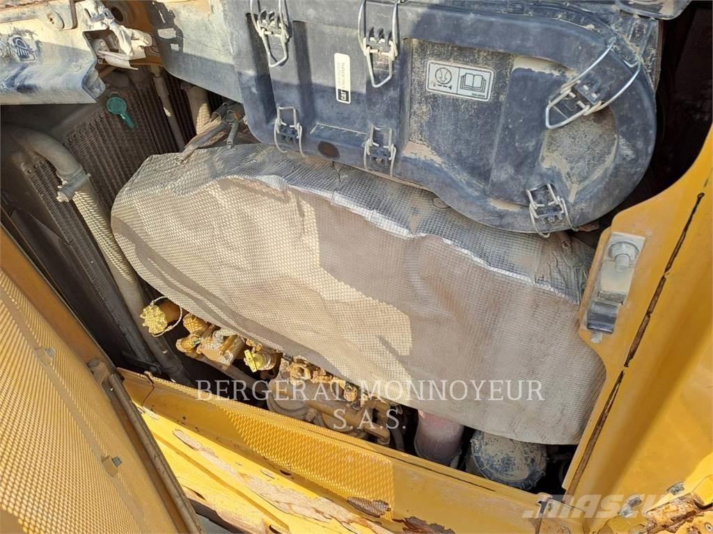 CAT D6 XE Vikšriniai buldozeriai