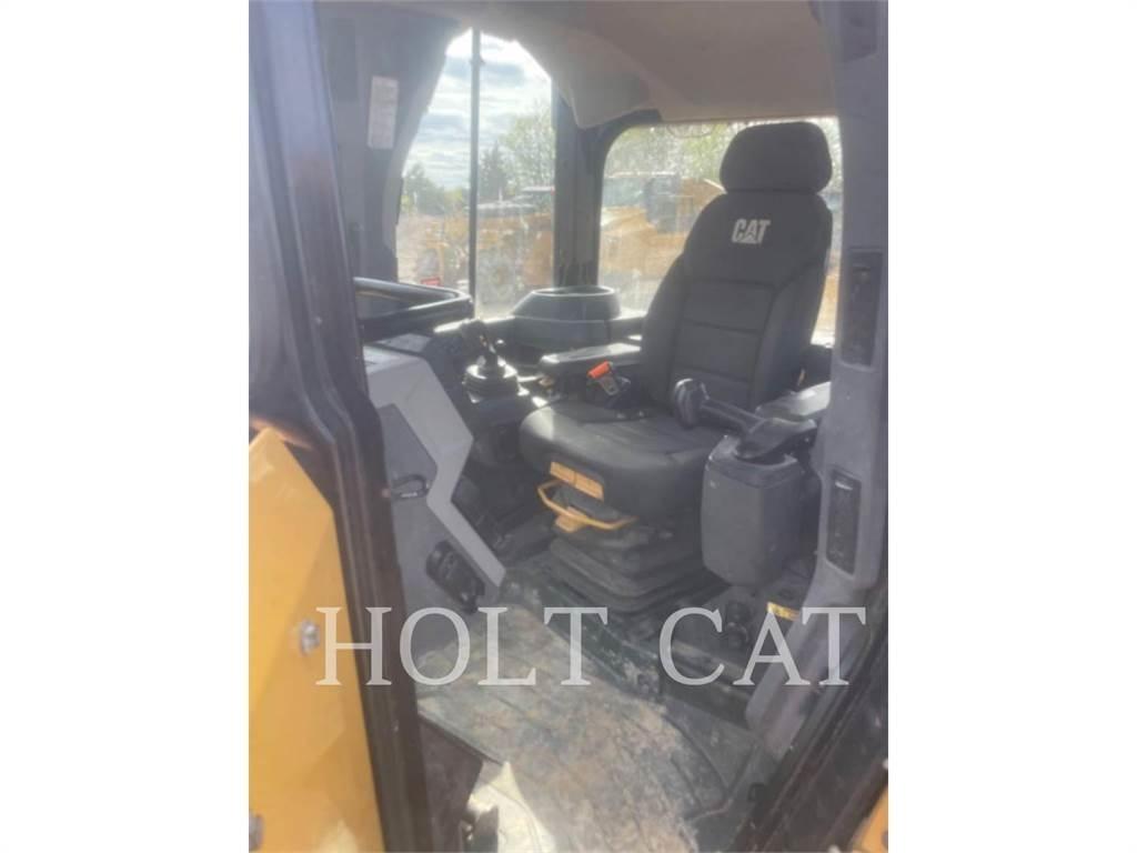 CAT D6 XELGP Vikšriniai buldozeriai