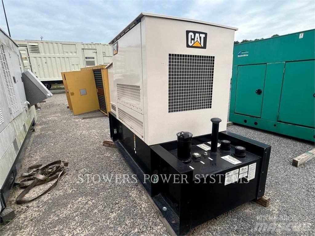 CAT D60-6 Dyzeliniai generatoriai