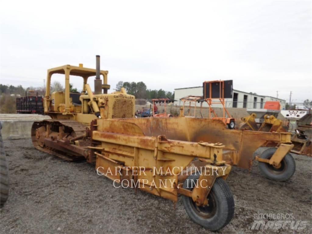 CAT D6C Vikšriniai buldozeriai