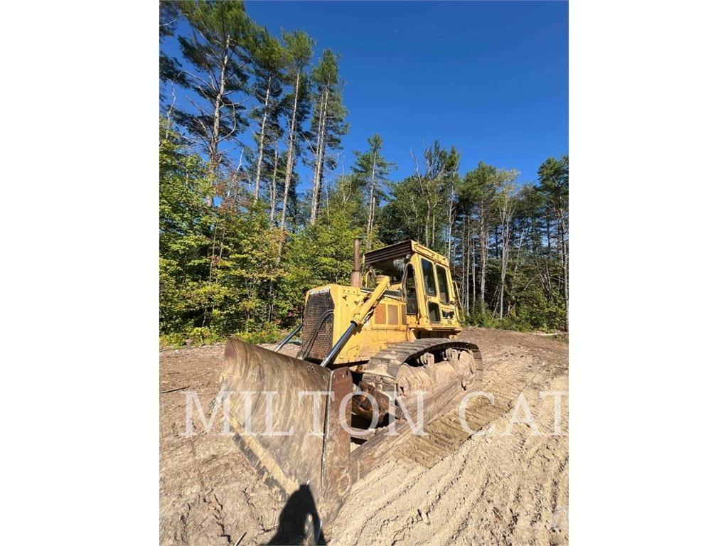 CAT D6D Vikšriniai buldozeriai