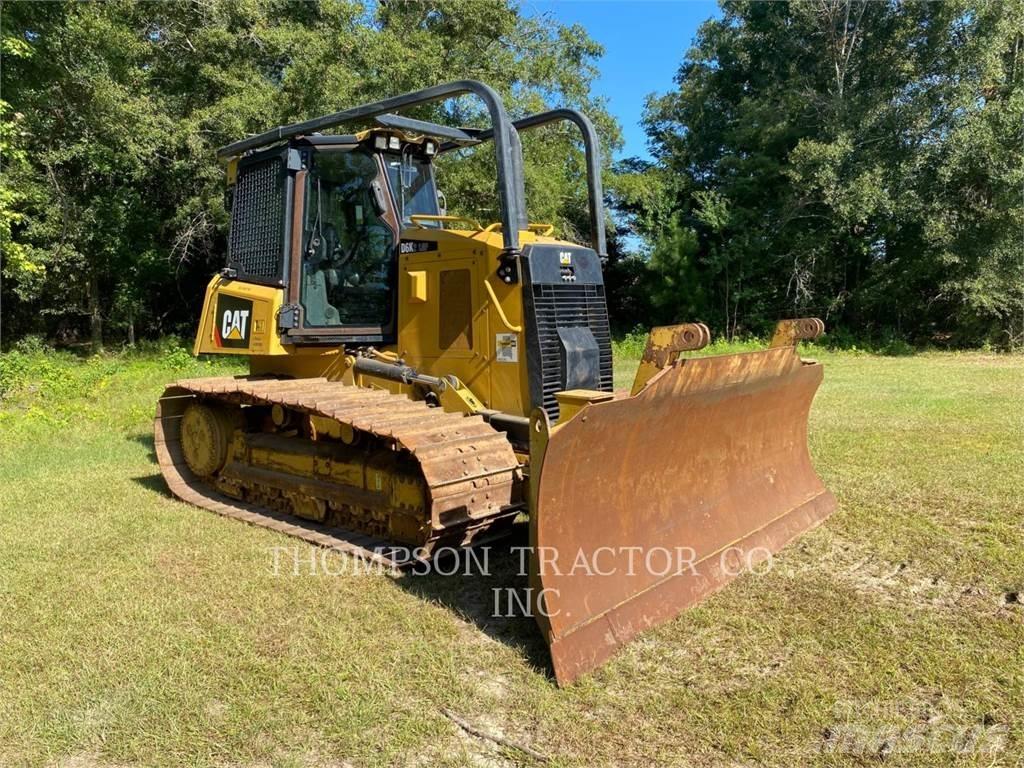 CAT D6K2 Vikšriniai buldozeriai