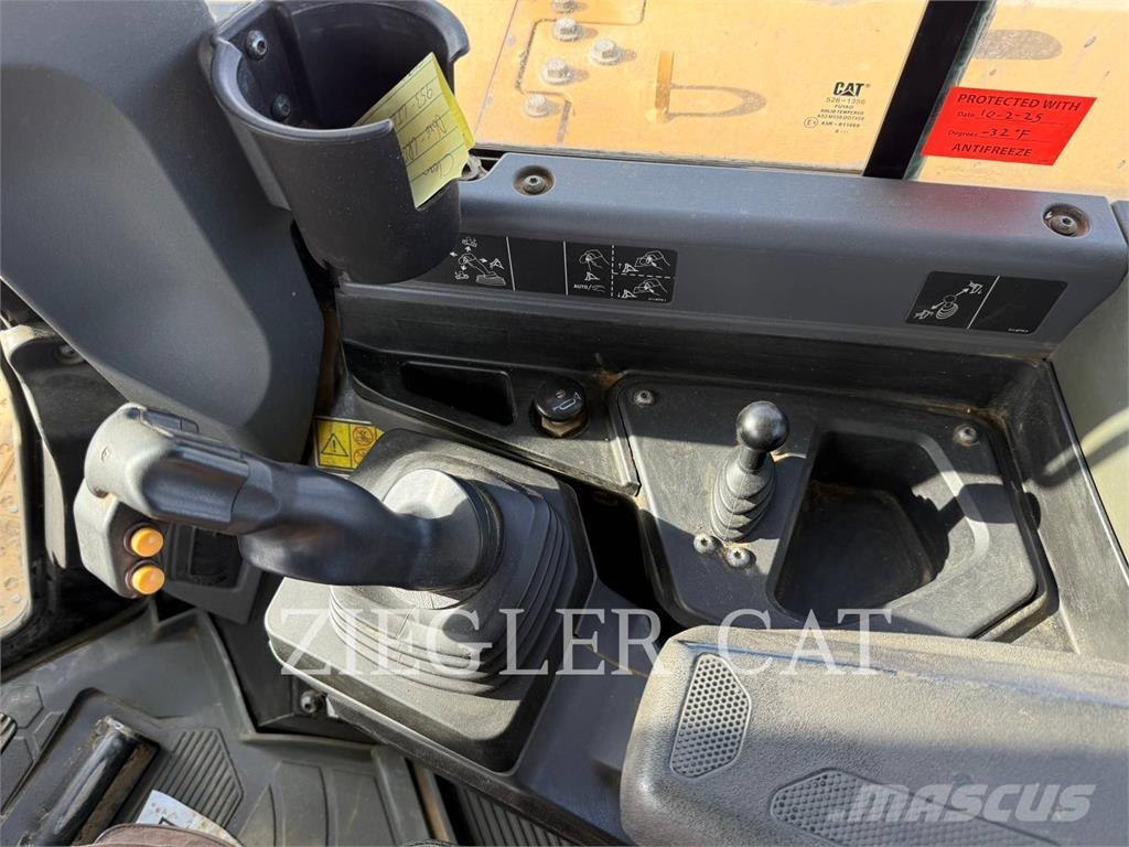 CAT D6LGP Vikšriniai buldozeriai