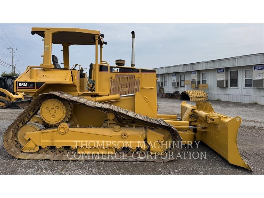 CAT D6M LGP Vikšriniai buldozeriai