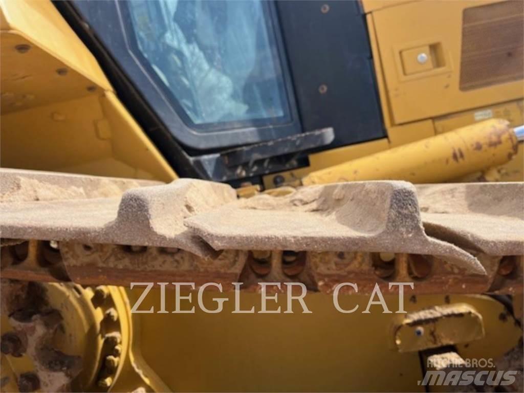 CAT D6N Vikšriniai buldozeriai