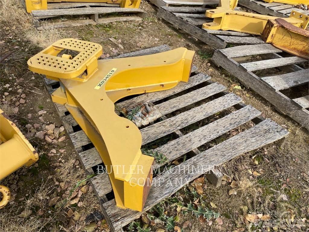 CAT D6NDRAWBAR Statyba - Kita