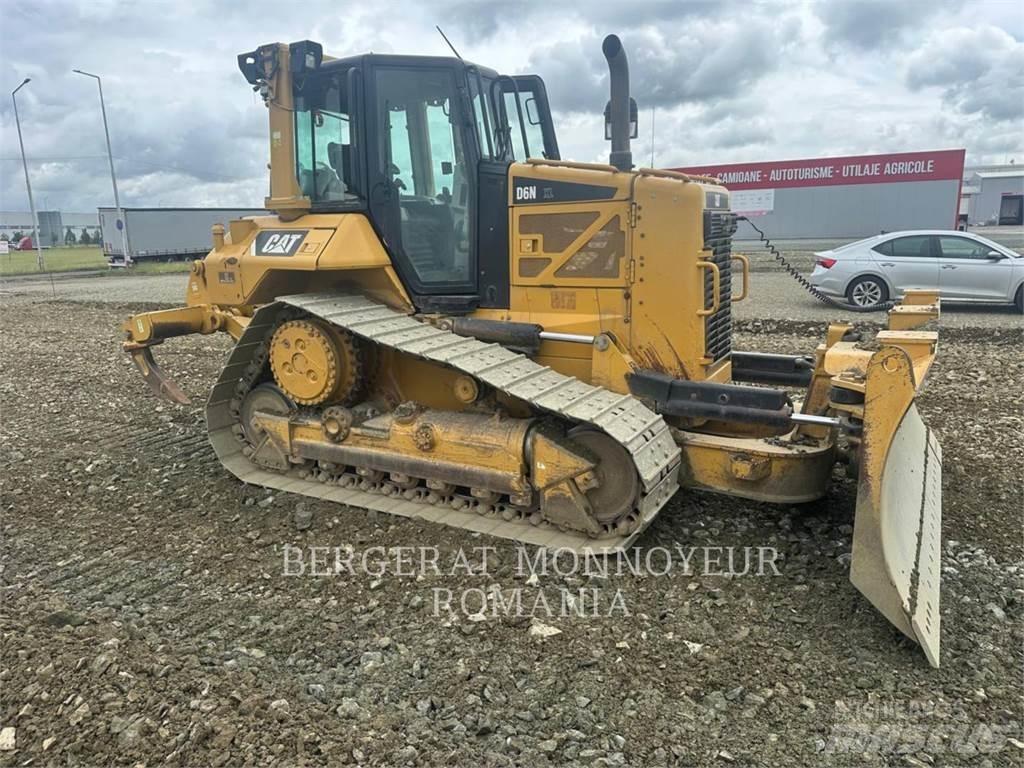 CAT D6NXL Vikšriniai buldozeriai