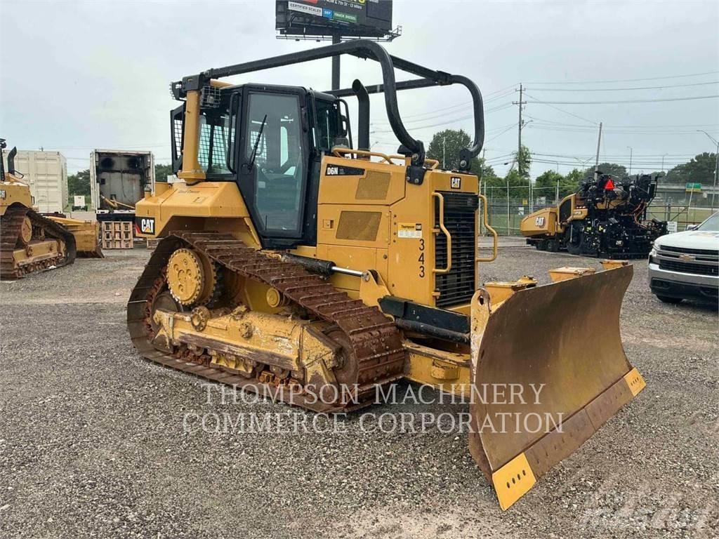 CAT D6NXL Vikšriniai buldozeriai