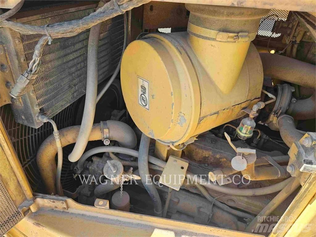 CAT D6R XL DS Vikšriniai buldozeriai