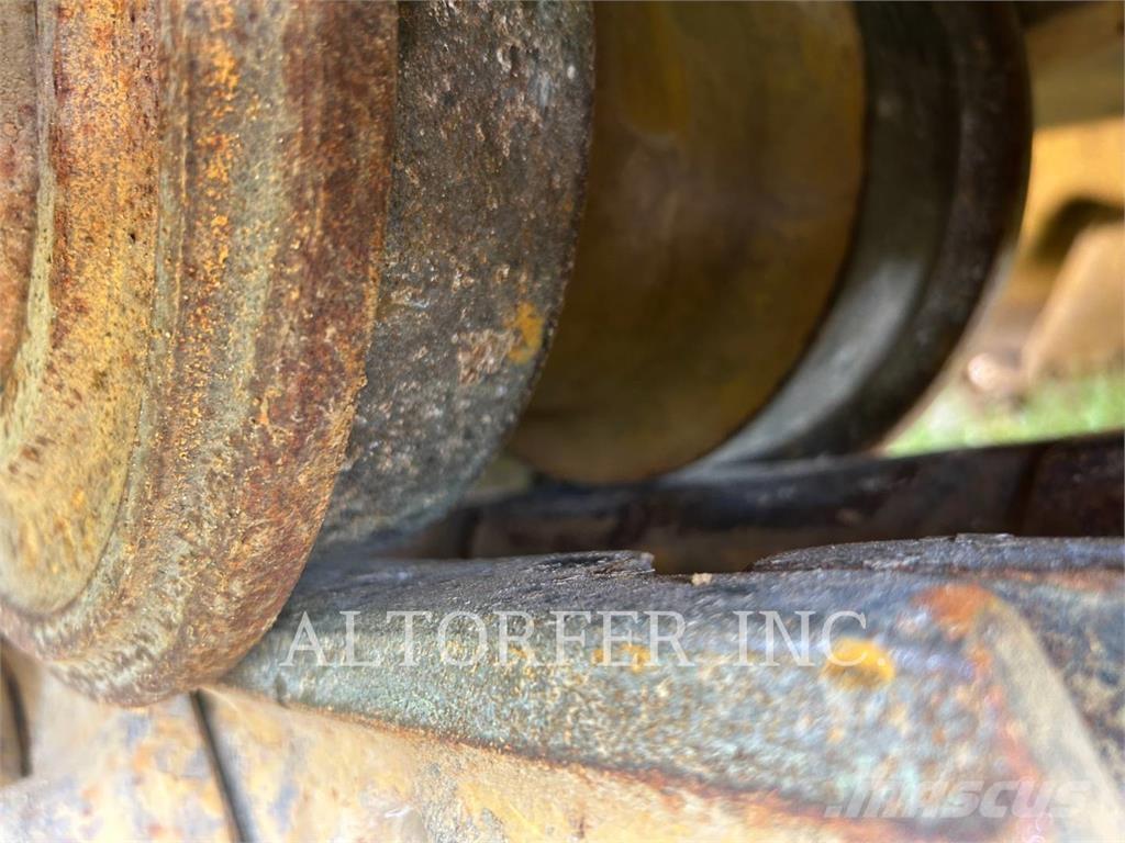 CAT D6RII XW Vikšriniai buldozeriai