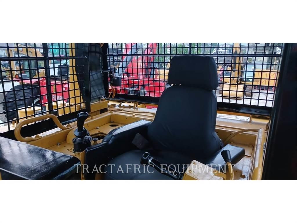 CAT D6RXL Vikšriniai buldozeriai