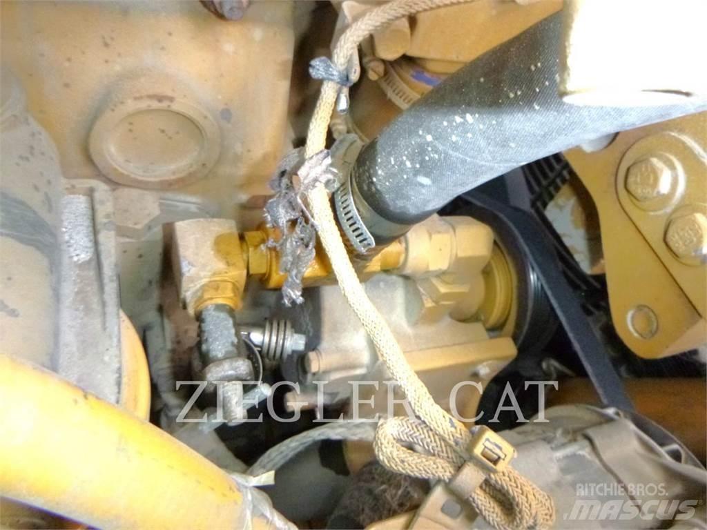 CAT D6T Vikšriniai buldozeriai