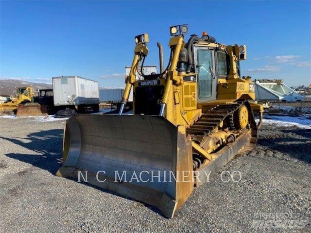 CAT D6T Vikšriniai buldozeriai
