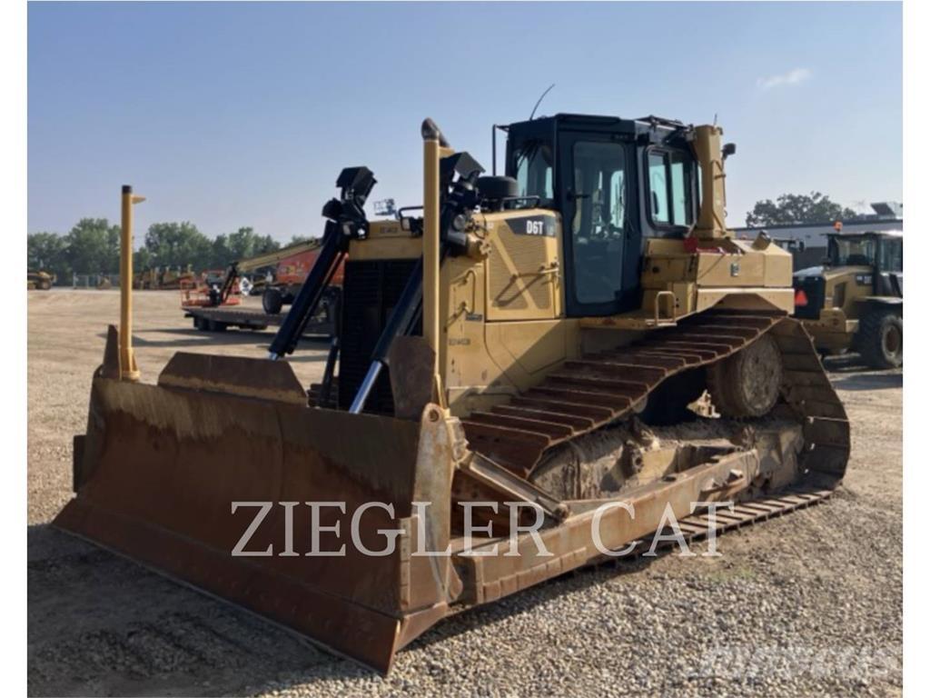 CAT D6T Vikšriniai buldozeriai