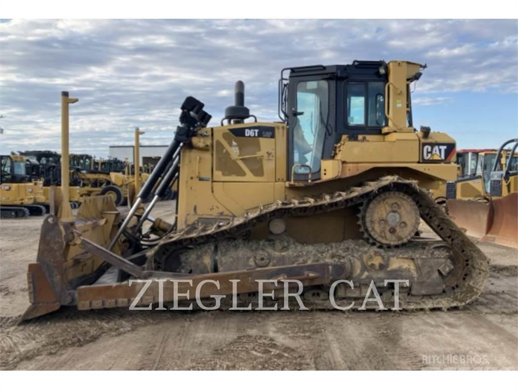 CAT D6T Vikšriniai buldozeriai