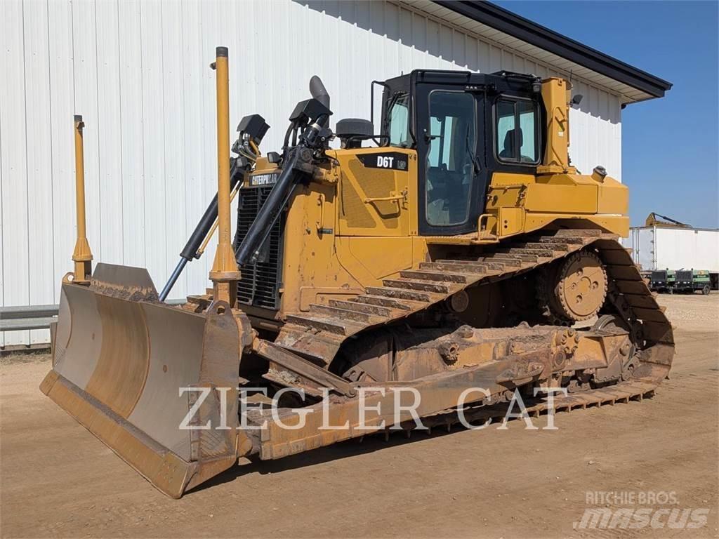 CAT D6T Vikšriniai buldozeriai