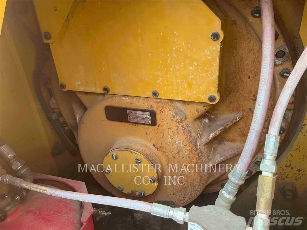 CAT D6T Vikšriniai buldozeriai