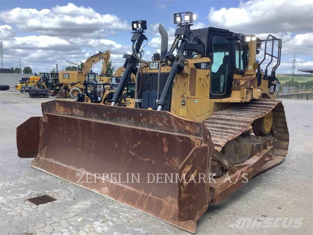 CAT D6T Vikšriniai buldozeriai