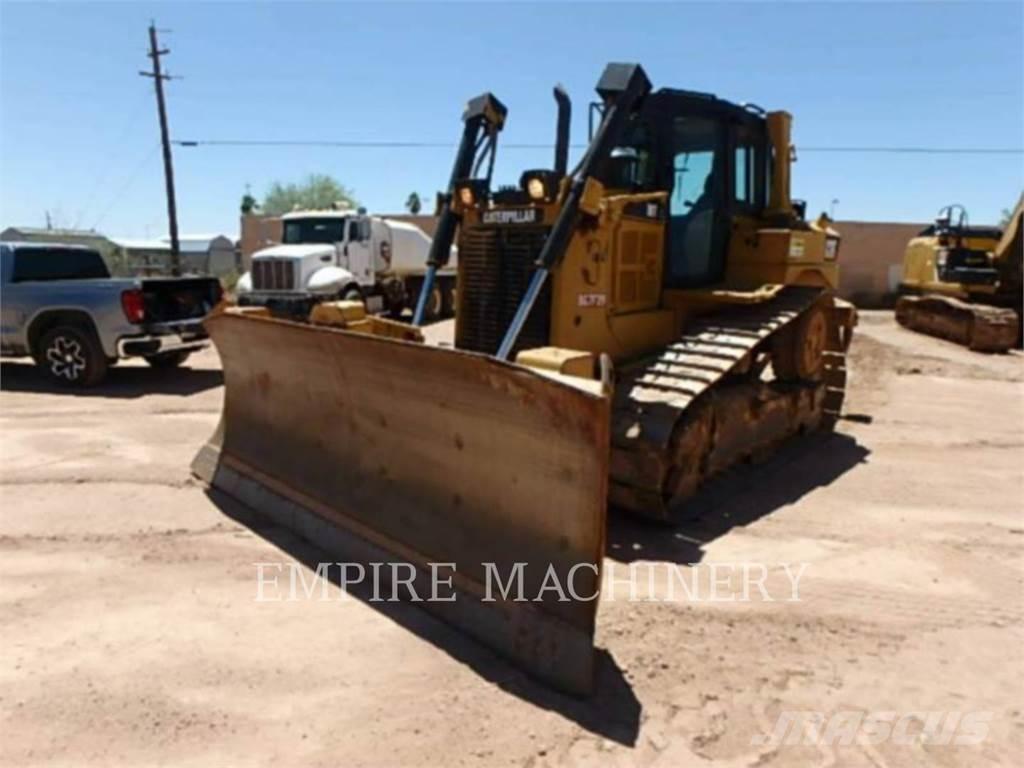 CAT D6T Vikšriniai buldozeriai