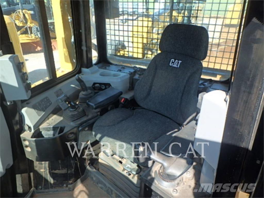 CAT D6T 4XLARO Vikšriniai buldozeriai
