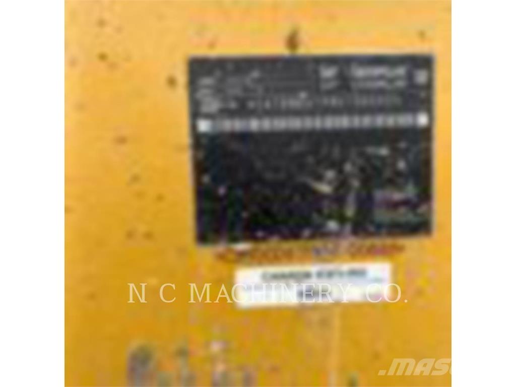 CAT D6T LGPVP Vikšriniai buldozeriai