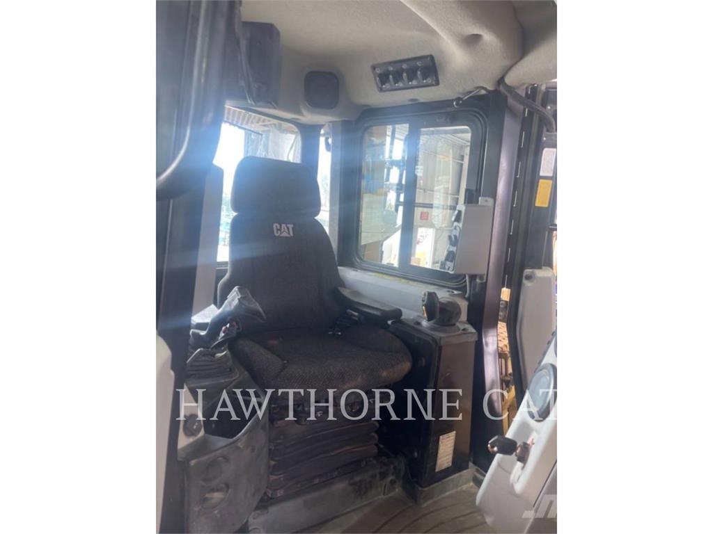 CAT D6T SL Vikšriniai buldozeriai