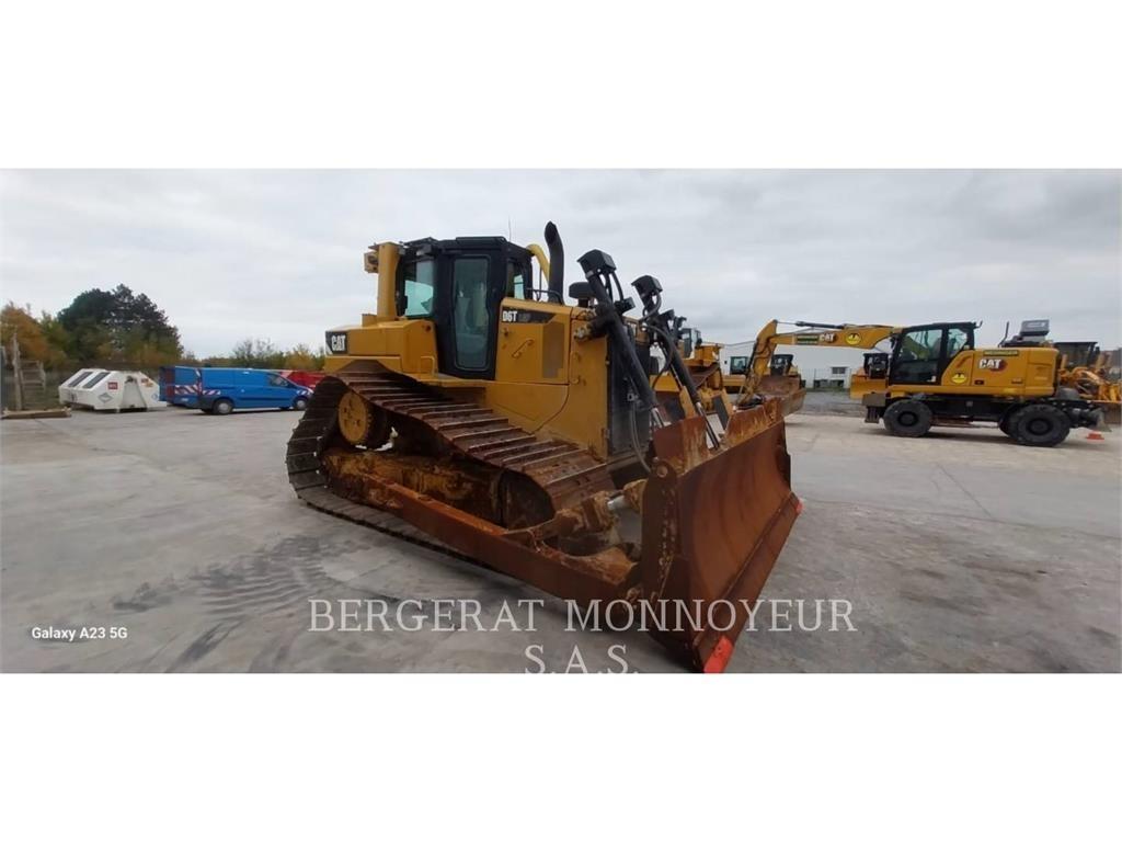 CAT D6T4F LGP Vikšriniai buldozeriai