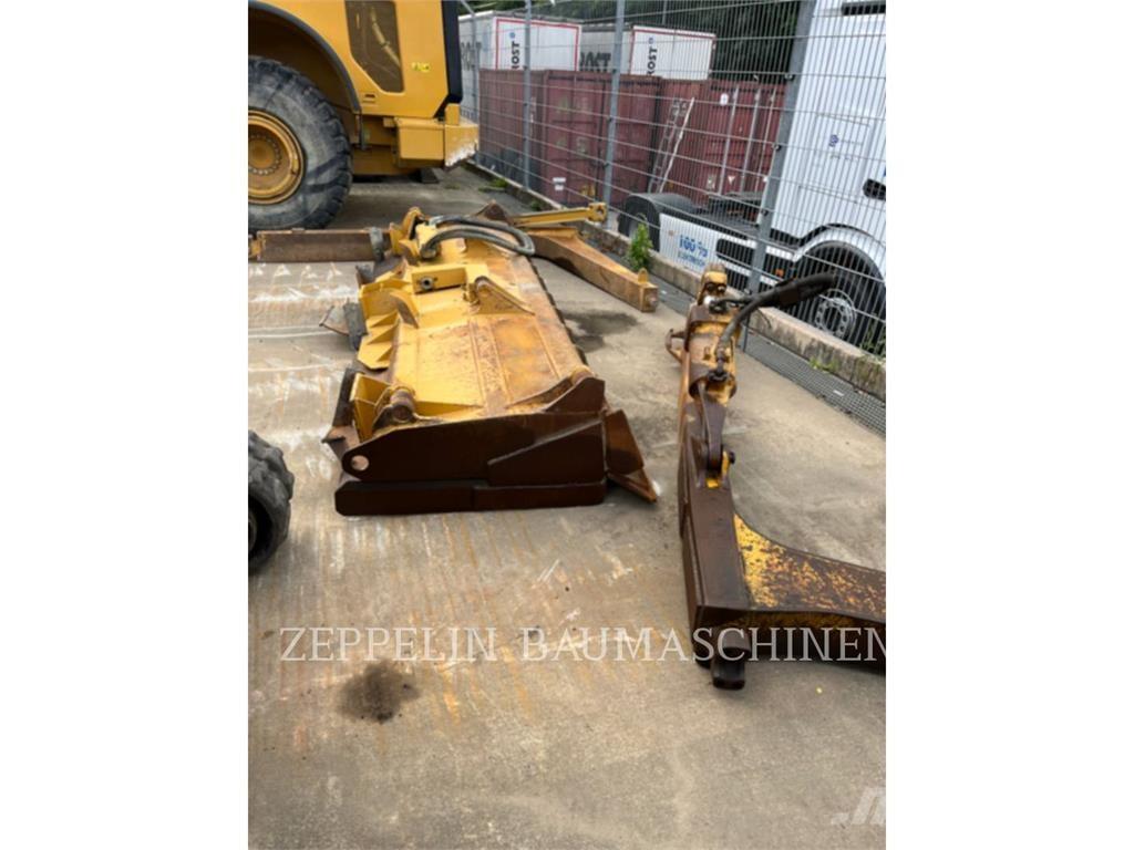 CAT D6TM Vikšriniai buldozeriai