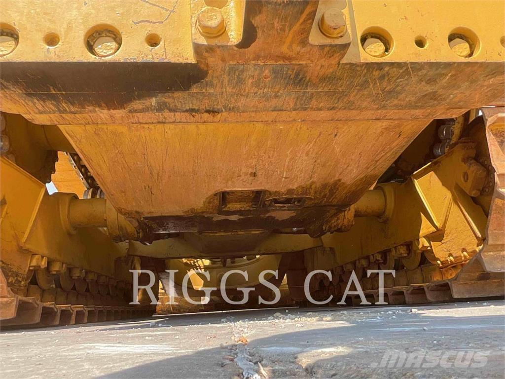 CAT D6TVP Vikšriniai buldozeriai