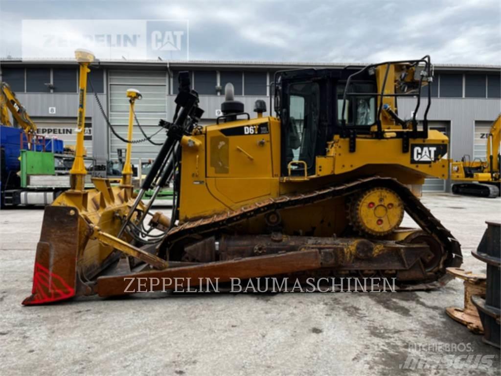 CAT D6TXL Vikšriniai buldozeriai