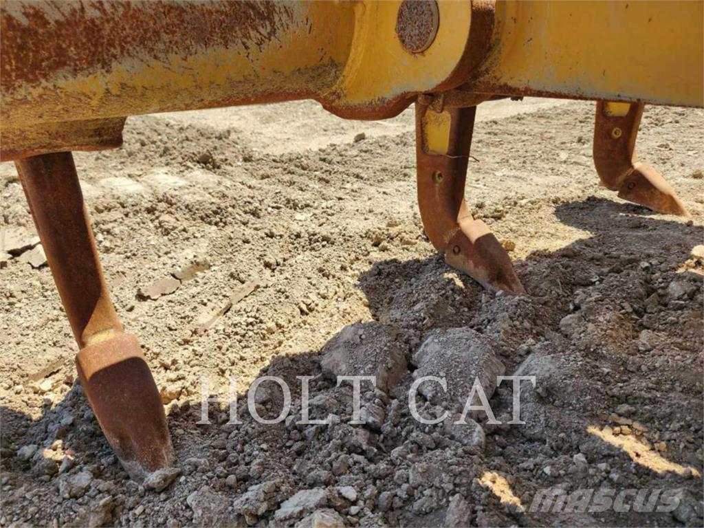 CAT D6XELGPVP3 Vikšriniai buldozeriai