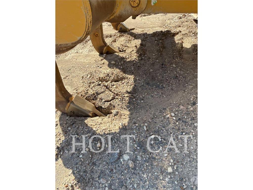 CAT D6XELGPVP3 Naudoti ratiniai krautuvai