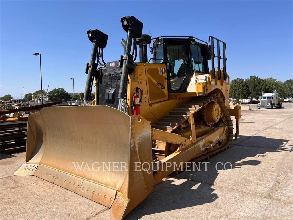 CAT D7 Vikšriniai buldozeriai
