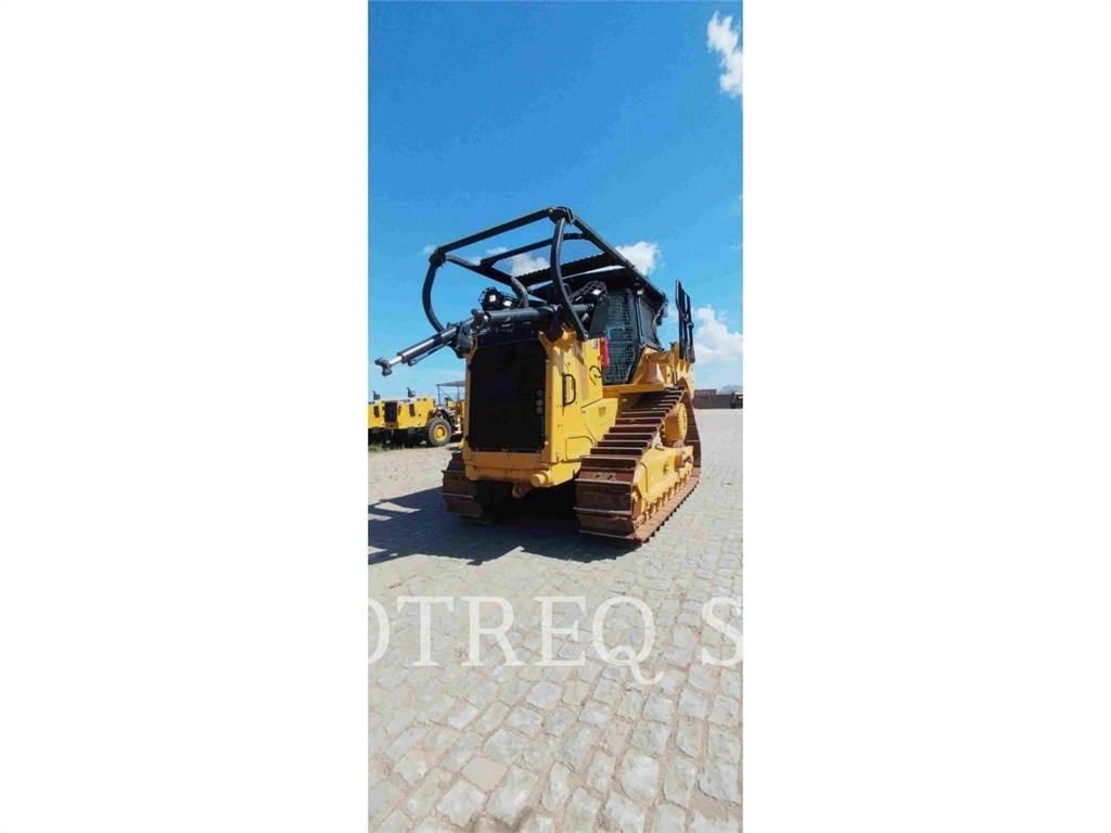 CAT D7 Vikšriniai buldozeriai