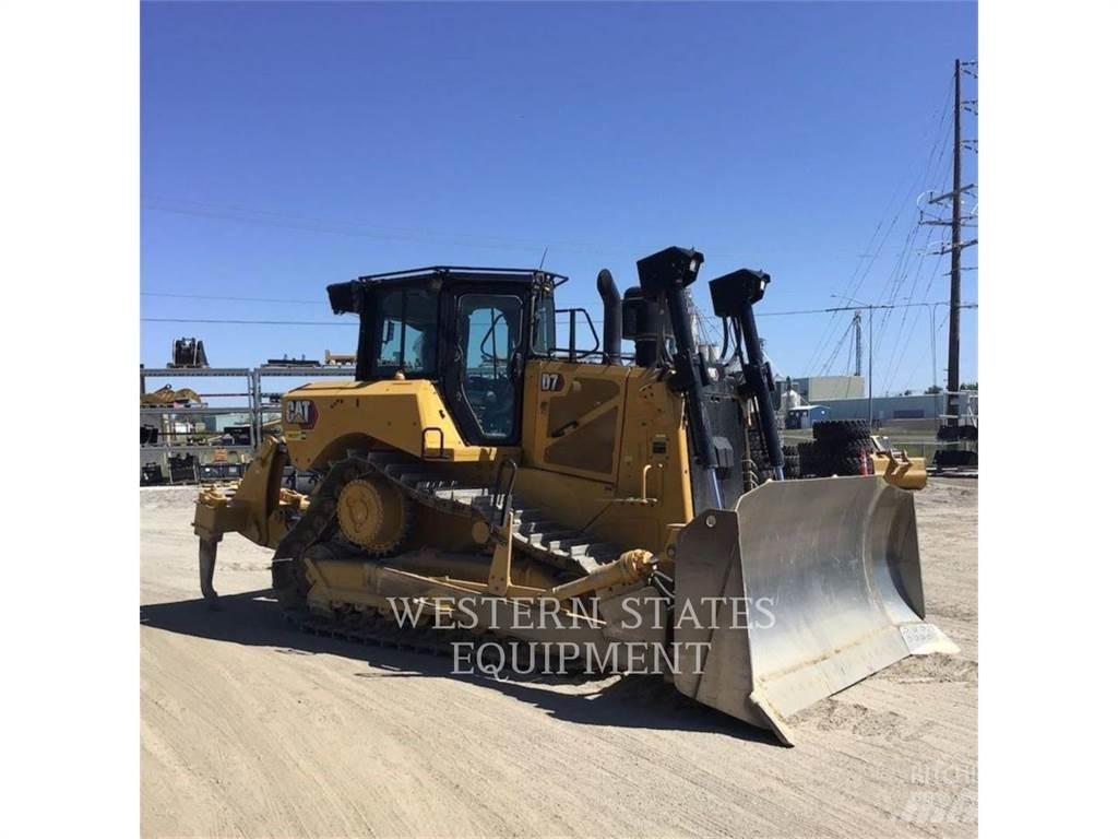 CAT D7 Vikšriniai buldozeriai