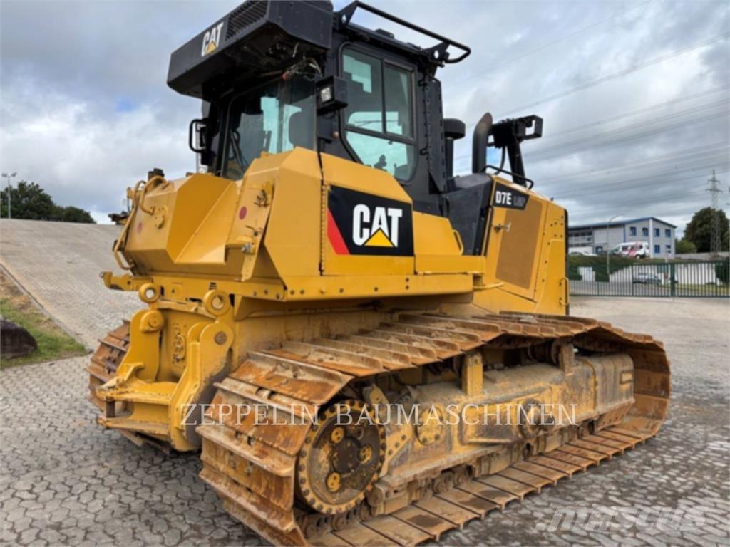 CAT D7E Vikšriniai buldozeriai