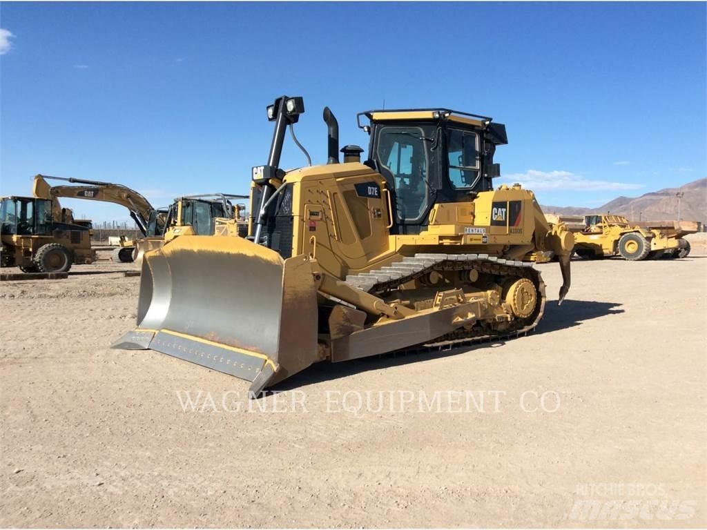 CAT D7E Vikšriniai buldozeriai