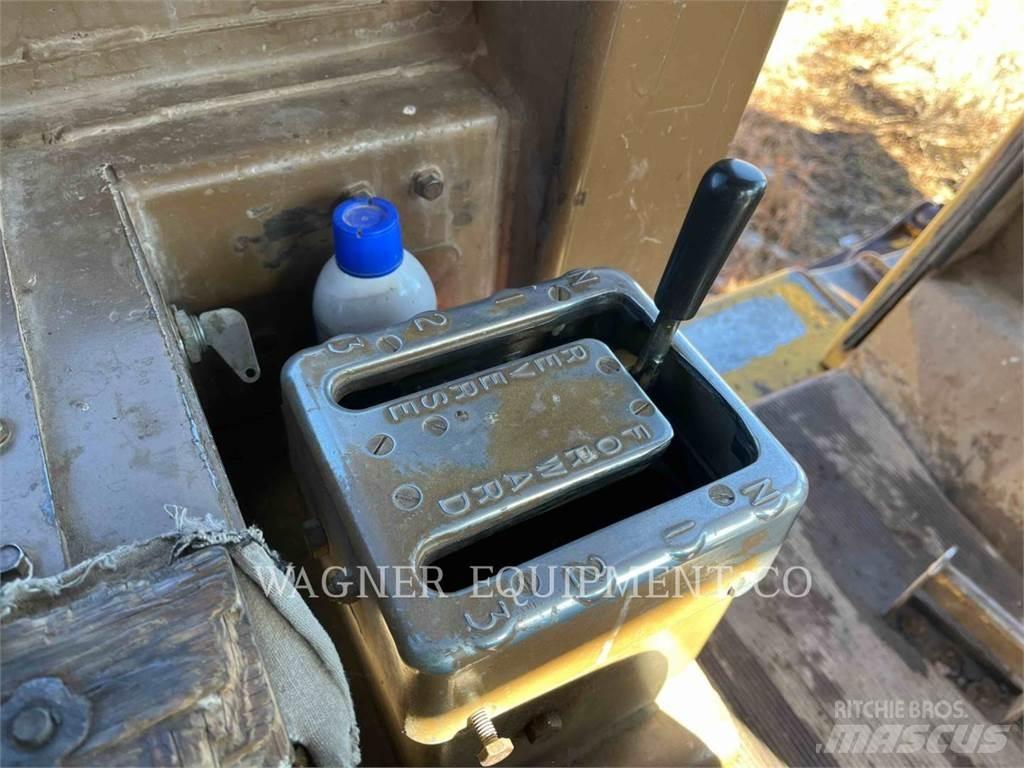 CAT D7G Vikšriniai buldozeriai