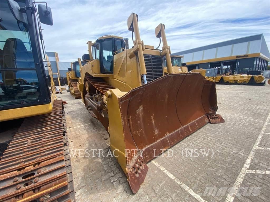 CAT D8T Vikšriniai buldozeriai