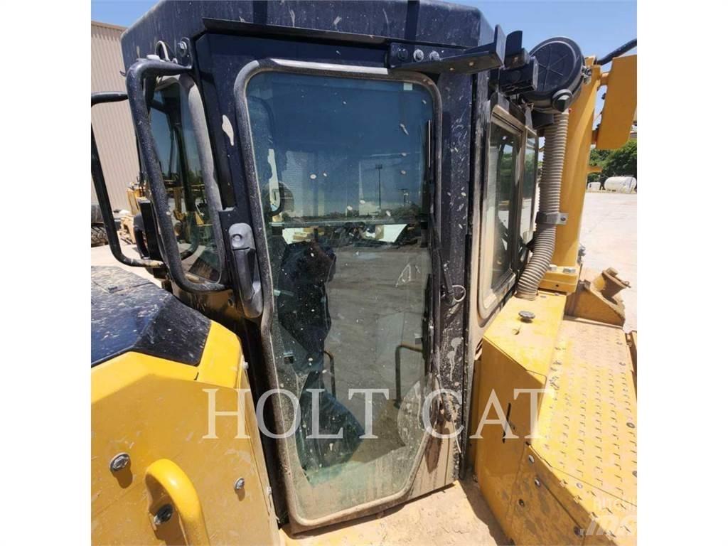 CAT D8T Vikšriniai buldozeriai