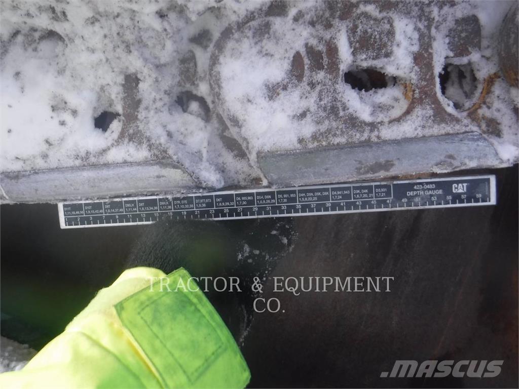 CAT D9 Vikšriniai buldozeriai