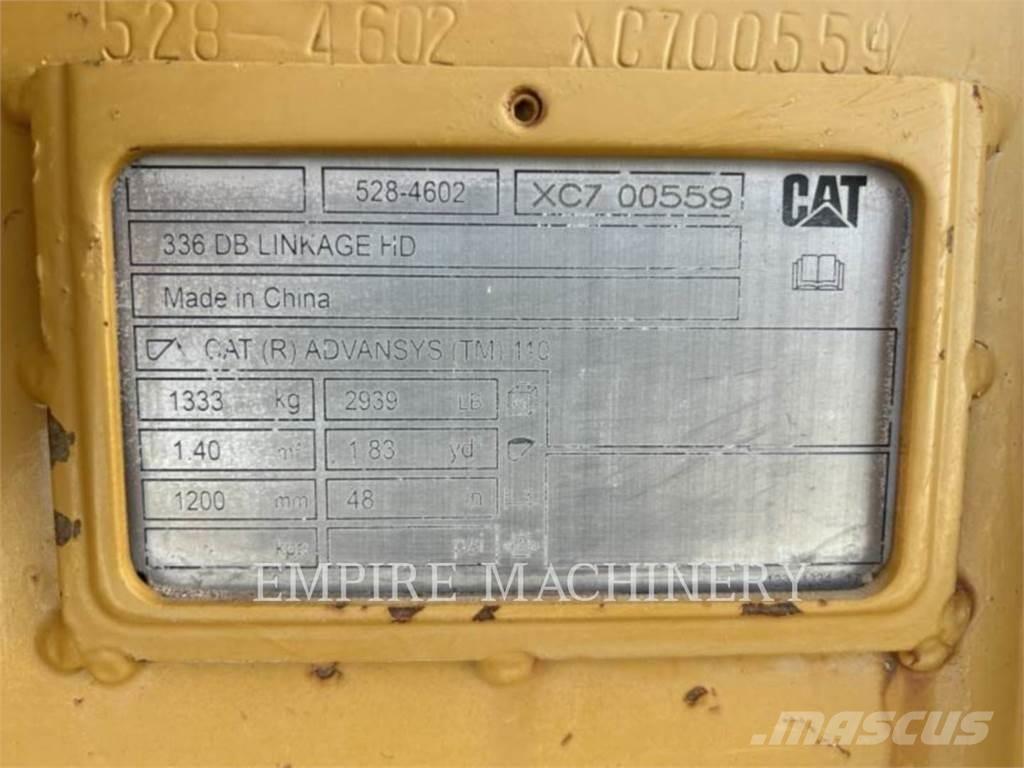 CAT DB-48BU Statyba - Kita